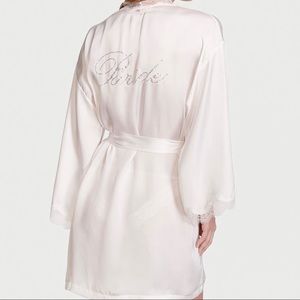 Victoria’s Secret NWT white bride robe lace